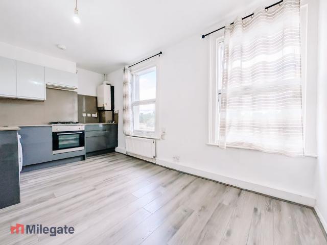 Apartment for rent in Glyndon, Plumstead