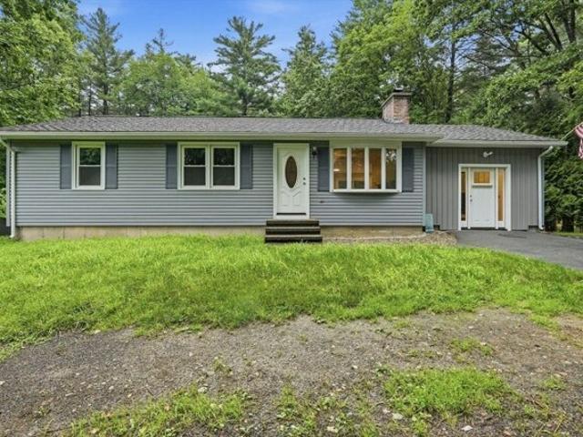 House for sale in Sunderland, Massachusetts