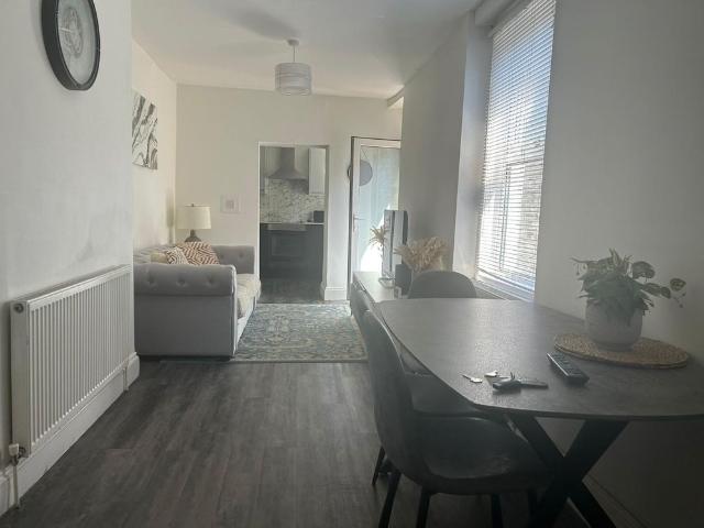 Apartment for rent in Greenbank, Mount Wise