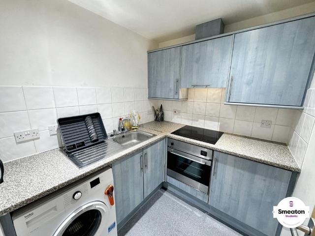 Apartment for rent in Pennycomequick, Mount Wise