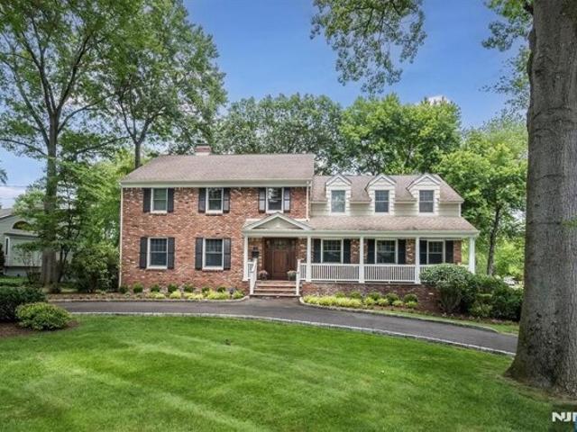 House for sale in Glen Rock, New Jersey