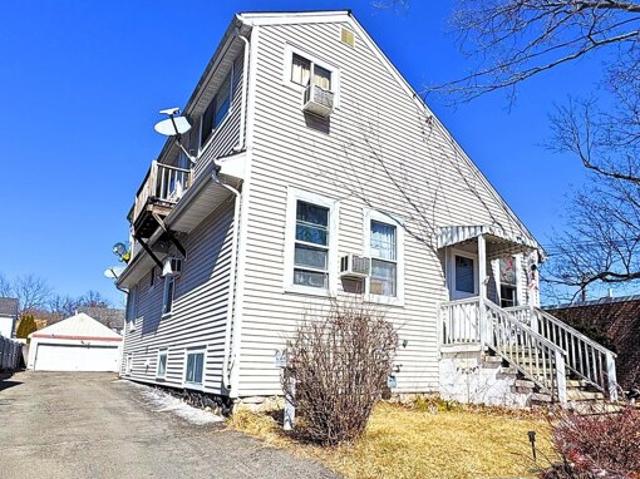 House for sale in Cos Cob, Connecticut