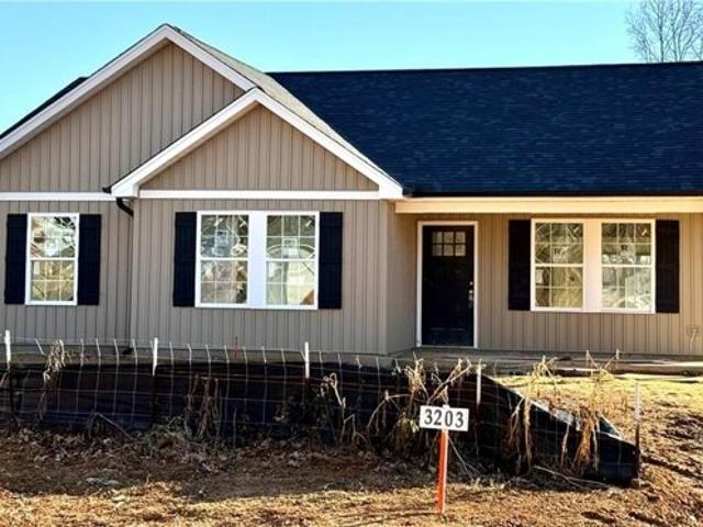 House for sale in Archdale, Randolph County