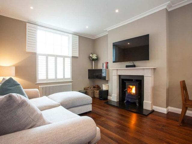 Apartment for rent in St. John's Wood, Greater London