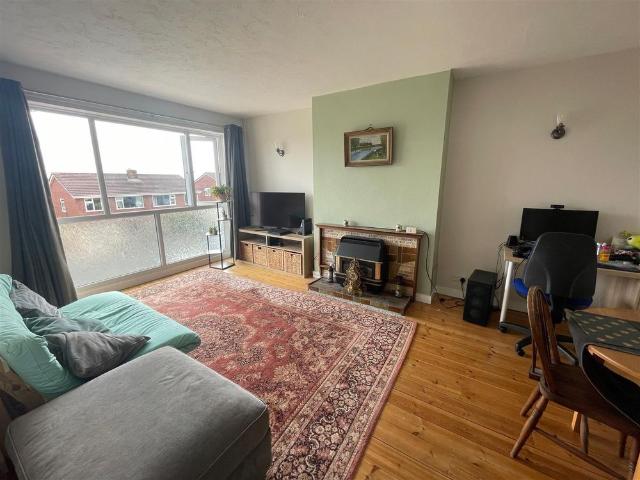 House for rent in Mount Wise