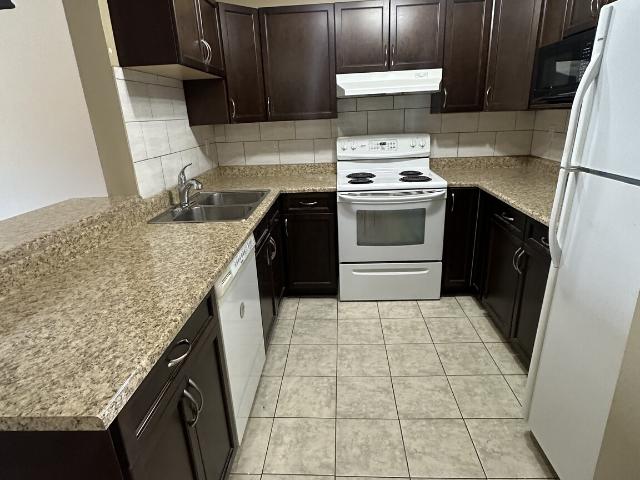 Apartment for rent in Wedgewood, Alberta