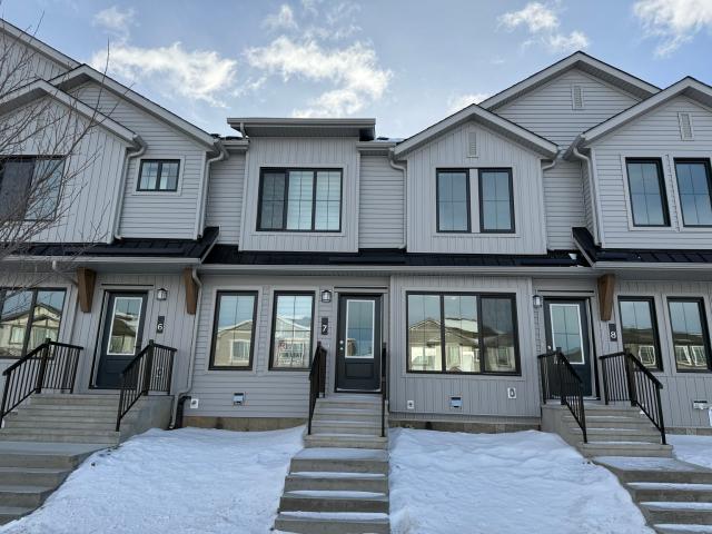 Apartment for rent in Wedgewood, Alberta