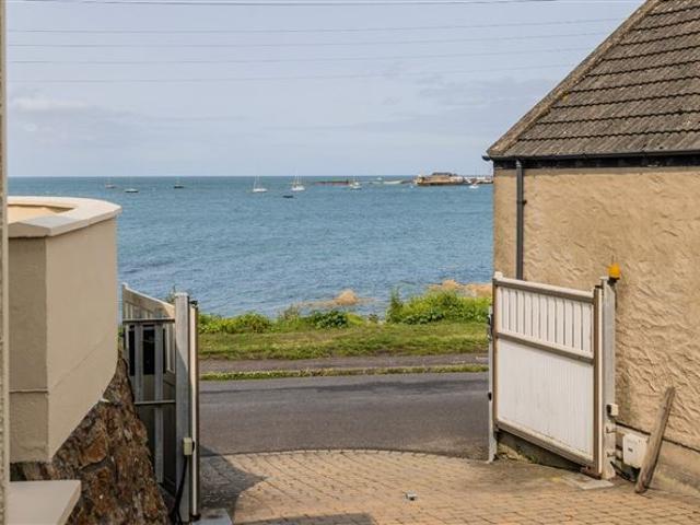 Detached House for sale in Skerries, North Tipperary