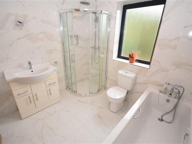 Detached House for sale in Doagh, Ulster