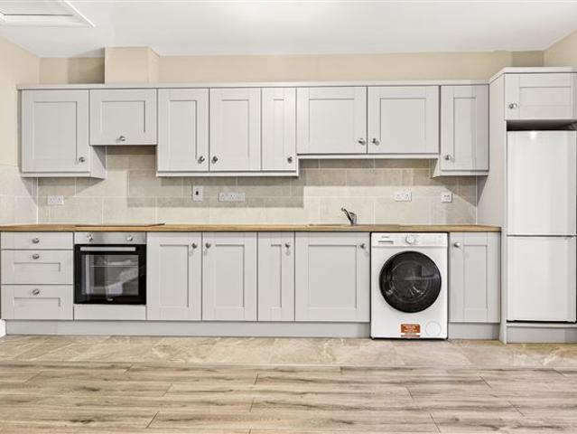 Terraced House for sale in Moneygold, Connacht