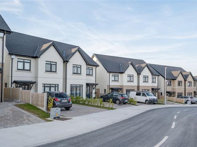 Detached House for sale in Tra Mhor, South Tipperary