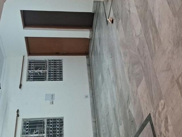 Flat for rent in Deri