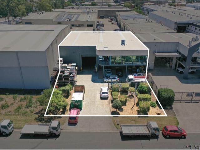 Warehouse for rent in Wetherill Park, Sydney