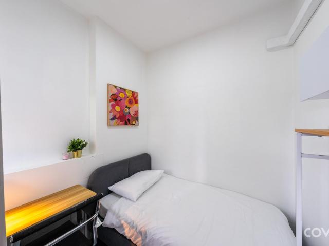Room for rent