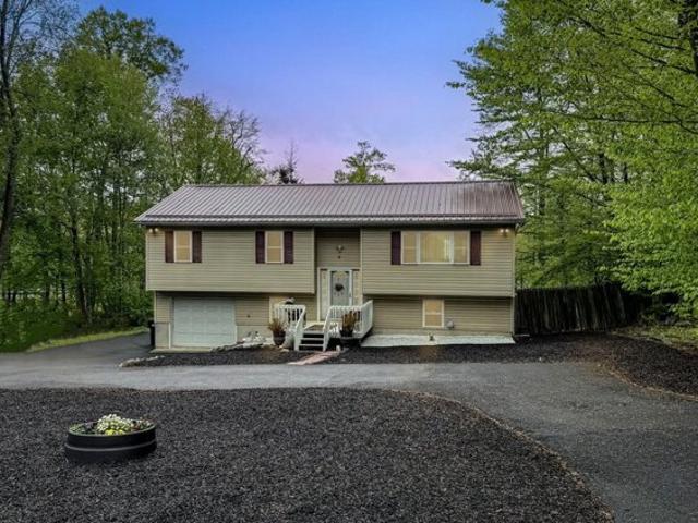 House for sale in Bartonsville