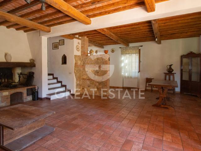 Casa in vendita a Rapolano Terme, Toscana