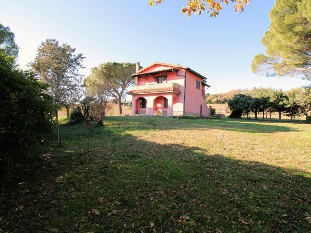 Casa in vendita a Roccastrada, Toscana