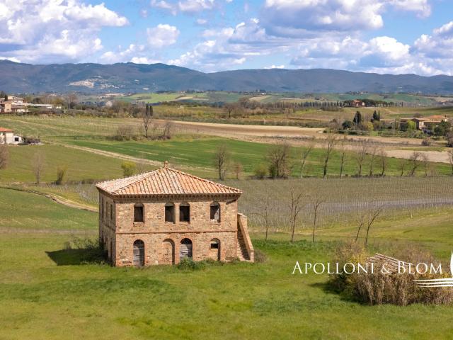 Casa in vendita a Abbadia Di Montepulciano, Toscana