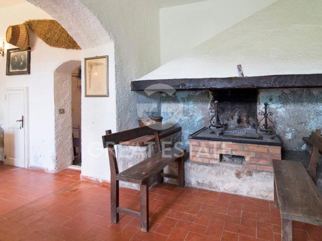 Casa in vendita a Monticiano, Toscana