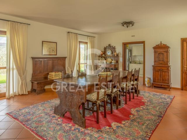 Casa in vendita a Corciano, Umbria
