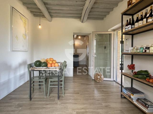 Casa in vendita a Magliano In Toscana, Toscana