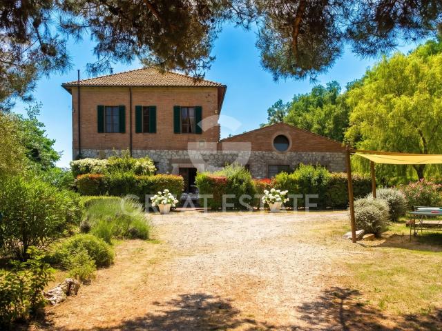 Casa in vendita a Radicondoli, Toscana