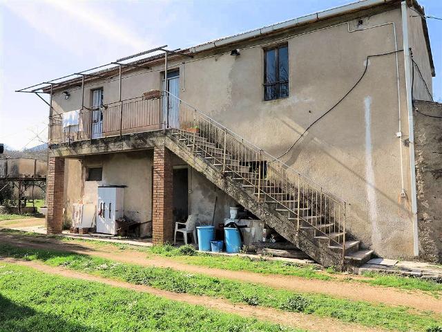 Rustico in vendita a Bivio Di Ravi, Toscana