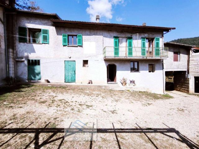 Rustico in vendita a Millesimo, Liguria
