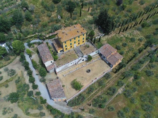 Rustico in vendita a Pontelungo, Pistoia