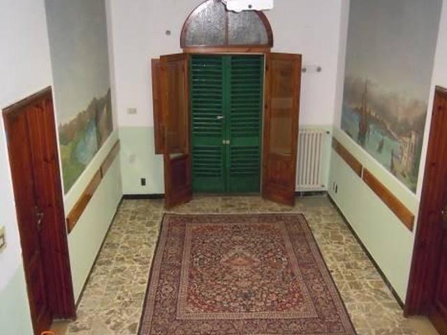 Rustico in vendita a Le Grazie, Pistoia