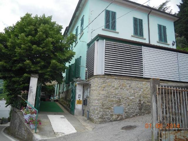 Rustico in vendita a Le Grazie, Pistoia