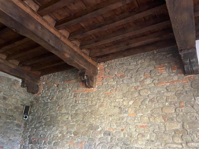 Rustico in vendita a Unione di Comuni Valdarno e Valdisieve, Reggello