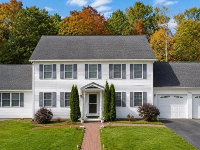 House for sale in Tyngsboro, Massachusetts