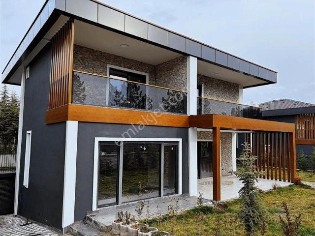Gölbaşi, Ankara içerisinde satılık Villa