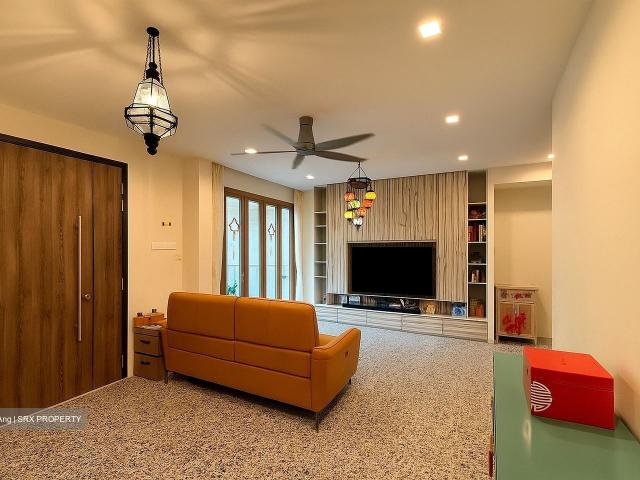 Condominium for sale in Hougang, 19 North East, Hougang