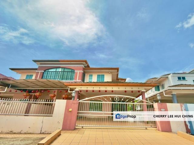 House for sale in Kuching