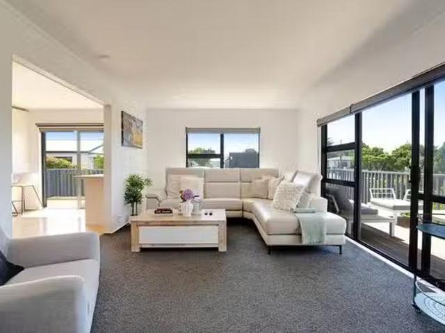 Apartment for rent in Awhitu