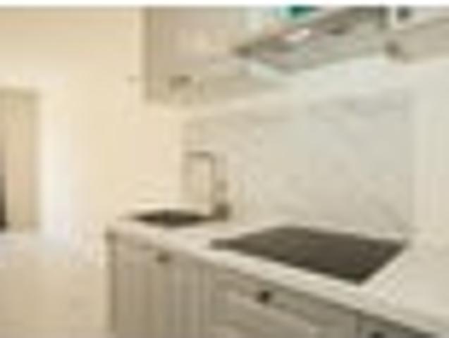 Apartment for rent in Point Chevalier, Albert-Eden