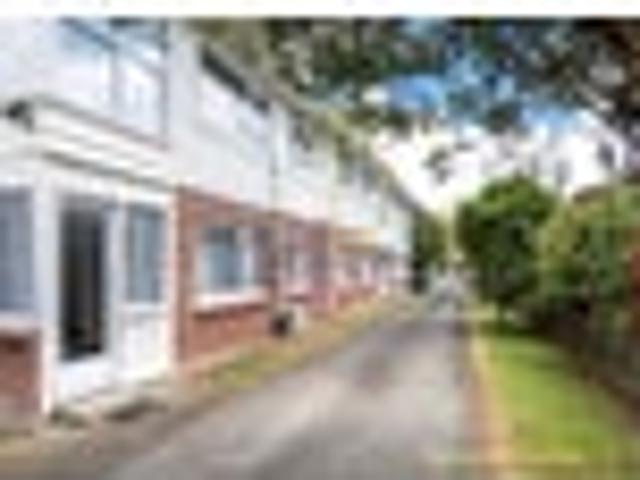 Apartment for rent in Balmoral