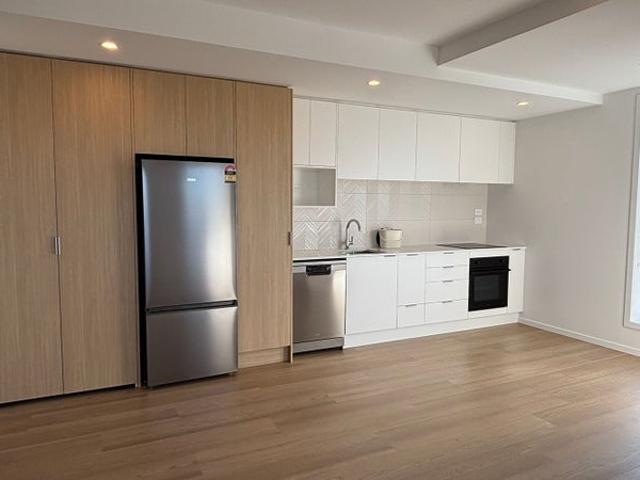 Apartment for rent in Point Chevalier, Albert-Eden