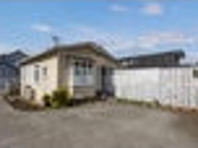 House for rent in Point Chevalier, Albert-Eden