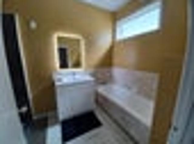 House for rent in Balmoral