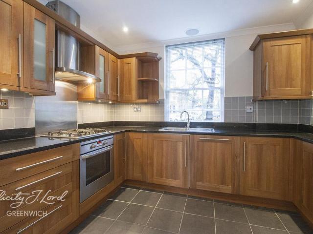 Apartment for rent in Greater London