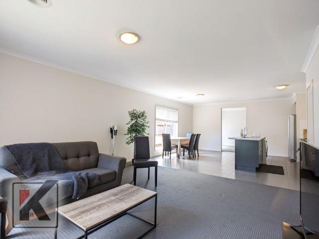 Room for rent in Camerons Creek, Victoria