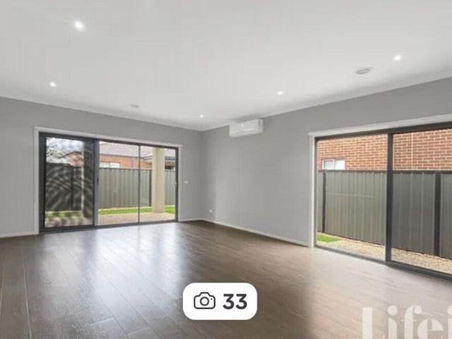 Room for rent in Camerons Creek, Victoria