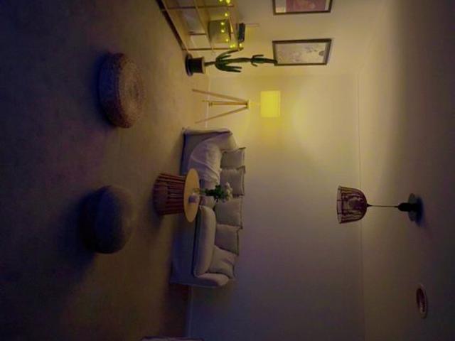 Room for rent in Innisfail, Melbourne