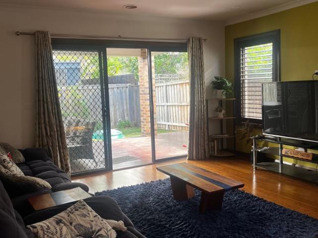 Room for rent in Camerons Creek, Victoria