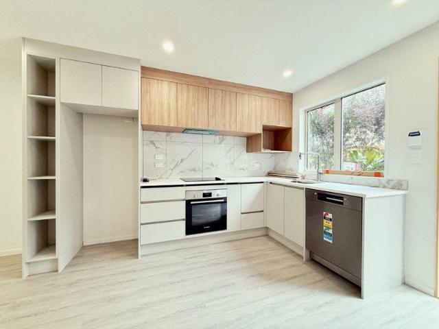 Apartment for rent in Point England, Oroua County