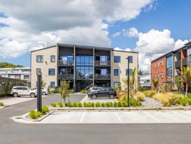 Apartment for rent in Point England, Oroua County