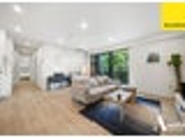 Apartment for rent in Point England, Oroua County